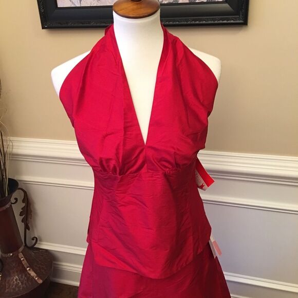 The Red Dress Collection 2-Piece Silk Dress 8/10 - Picture 2 of 8